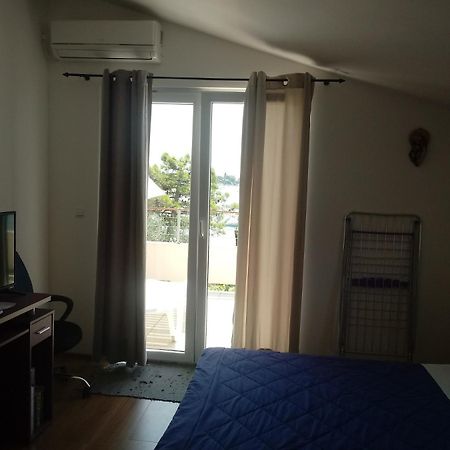 Apartments By The Sea Vrsi - Mulo, Zadar - 12519 Room photo