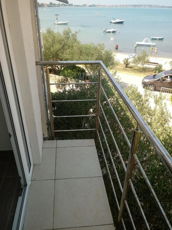 Apartments By The Sea Vrsi - Mulo, Zadar - 12519 Exterior photo