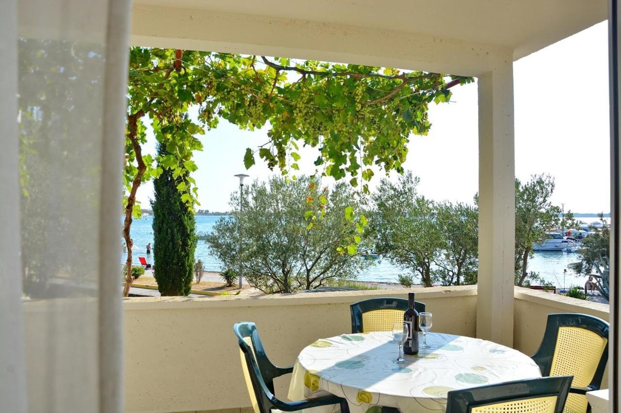 Apartments By The Sea Vrsi - Mulo, Zadar - 12519 Exterior photo