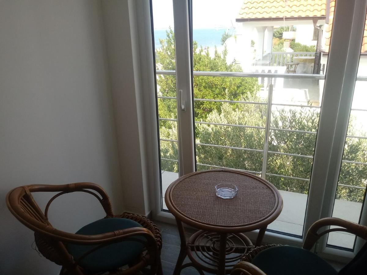 Apartments By The Sea Vrsi - Mulo, Zadar - 12519 Exterior photo