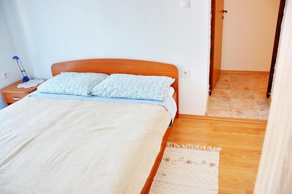 Apartments By The Sea Vrsi - Mulo, Zadar - 12519 Room photo
